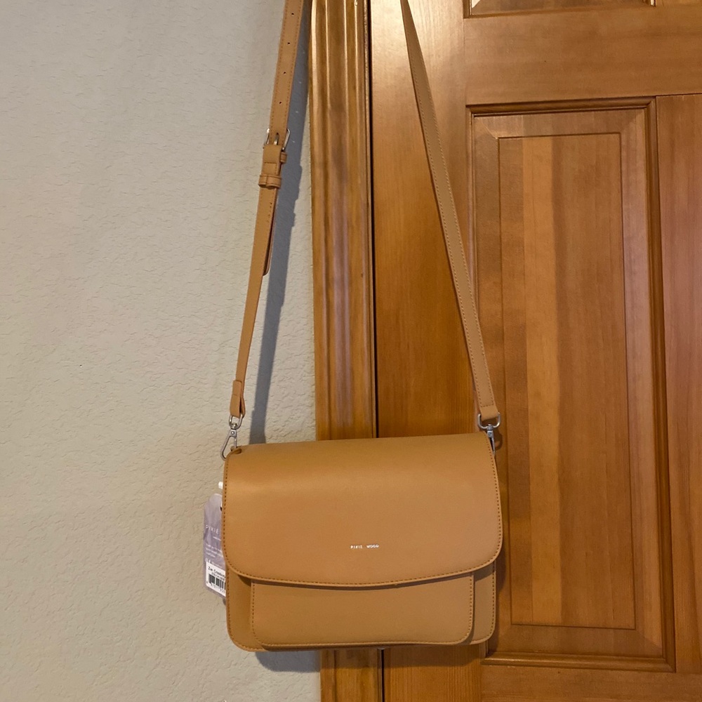 Cross body brown bag